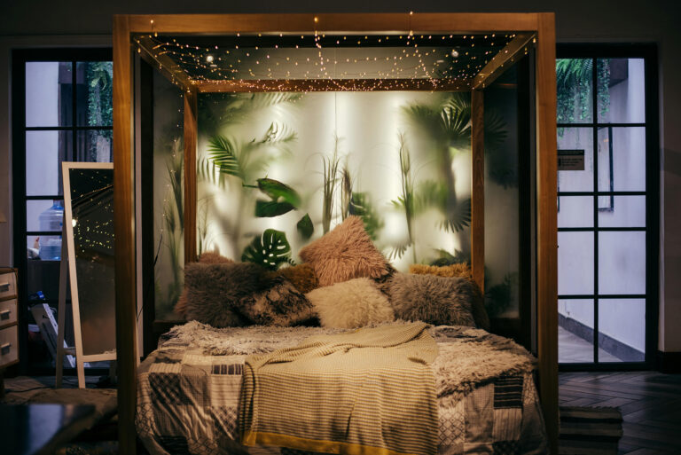 Natural Bedroom Decor